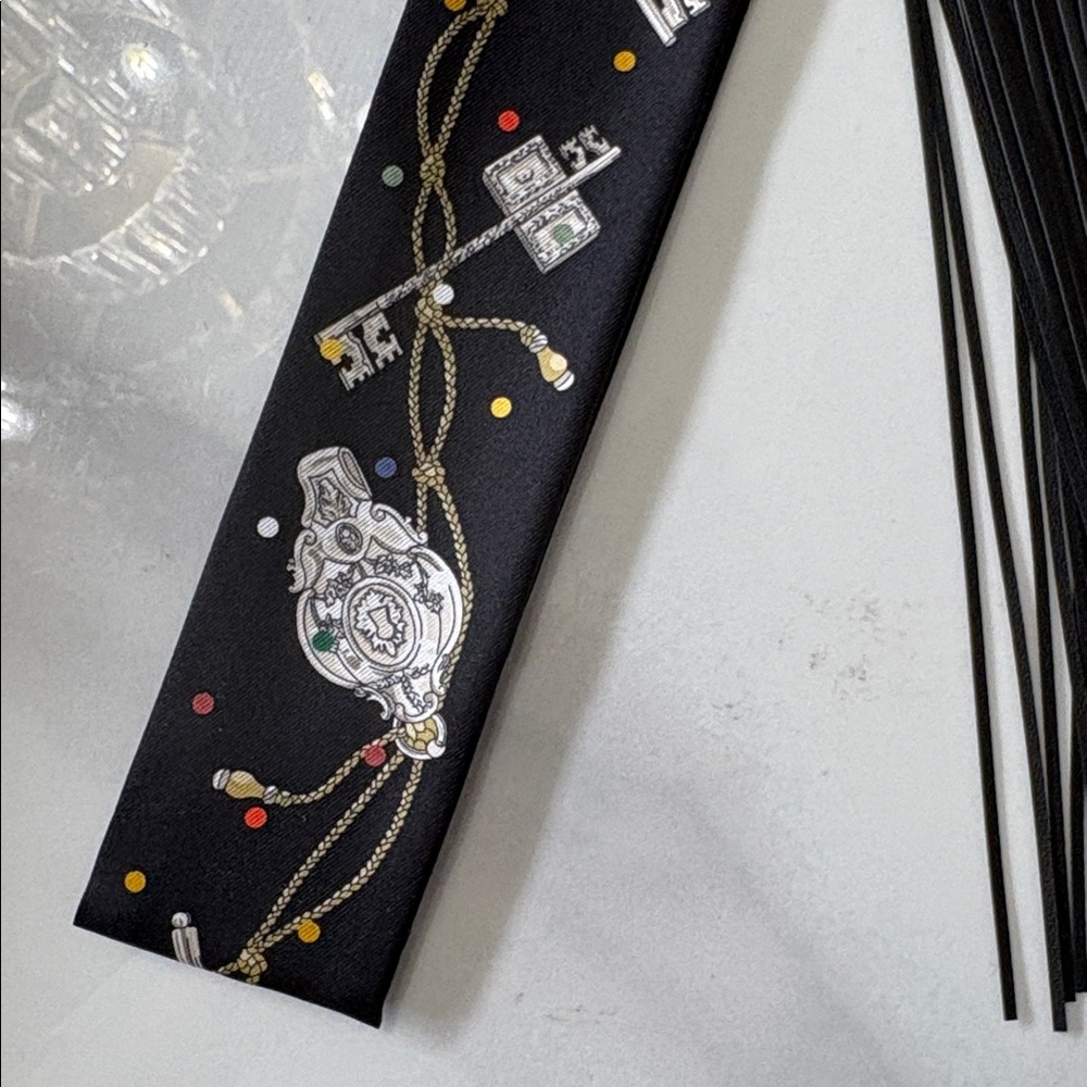 Brand new Hermes cles pos fringe twilly leather black - Picture 2 of 10